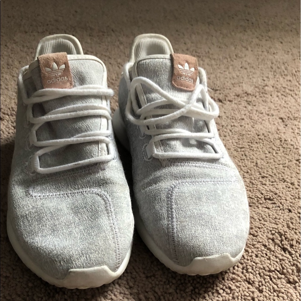 gray women’s adidas shoes
